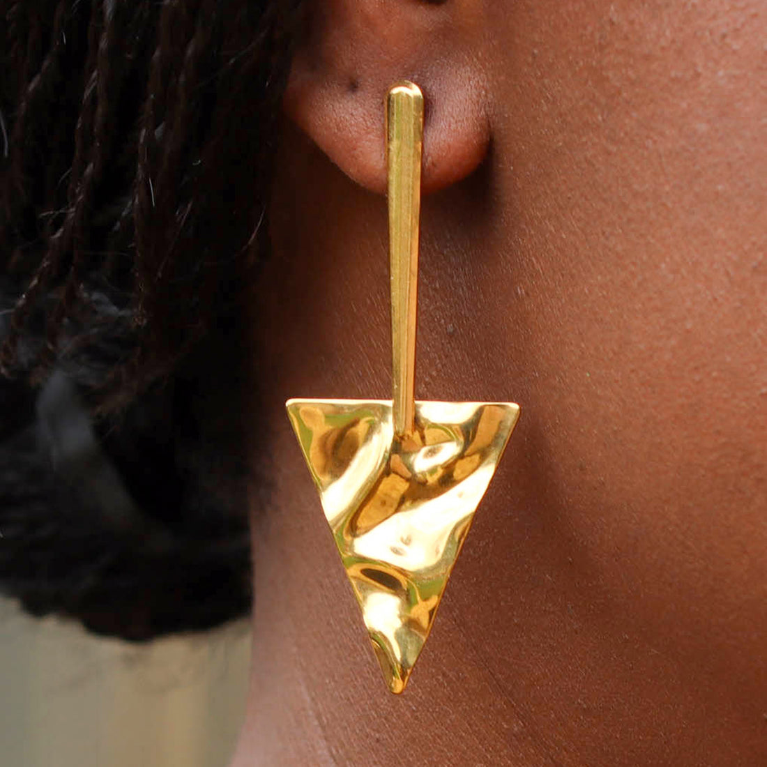 Hammer Gold Triangle with Straight Top Earrings