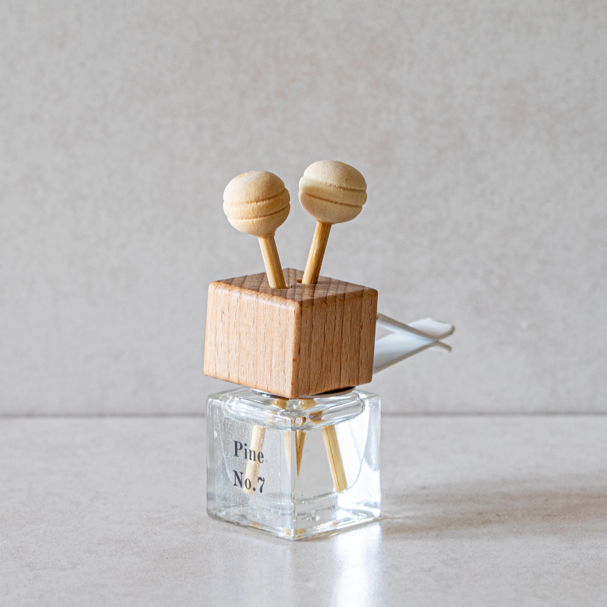 Pine No.7 Car Reed Diffuser With Refill