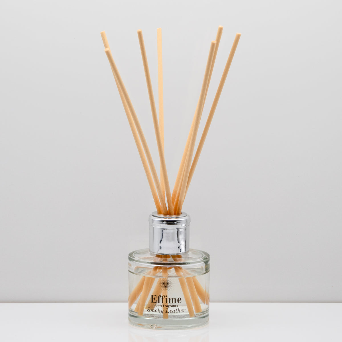Smoky Leather Reed Diffuser