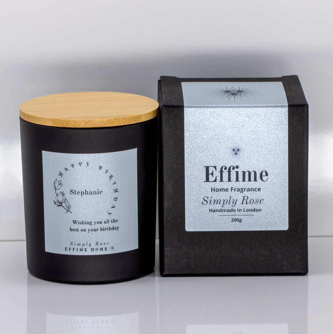 Name in Floral Circle Frame Candle